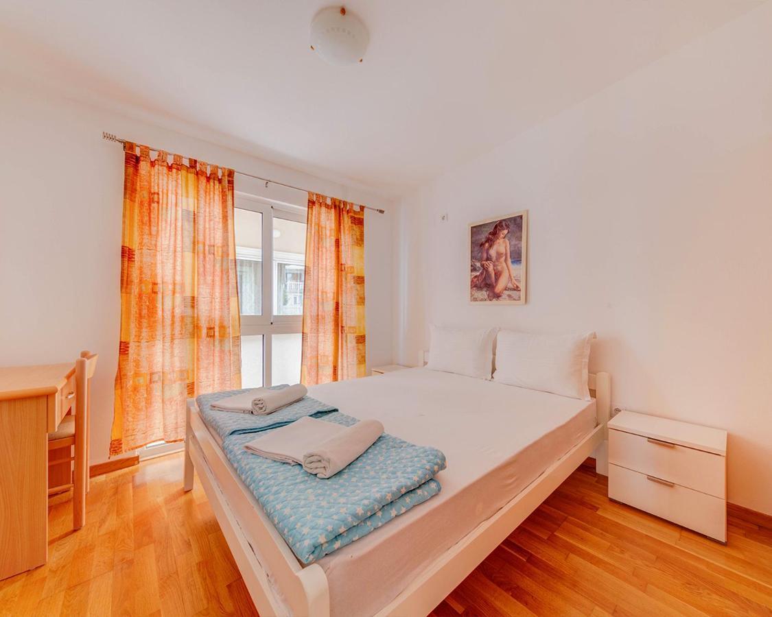 Disney Apartments Budva Bagian luar foto
