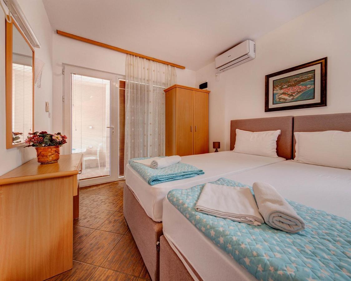 Disney Apartments Budva Bagian luar foto