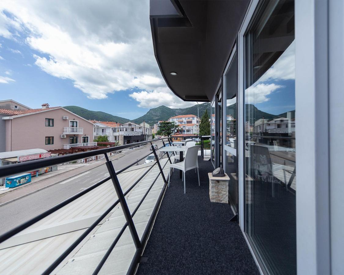 Disney Apartments Budva Bagian luar foto